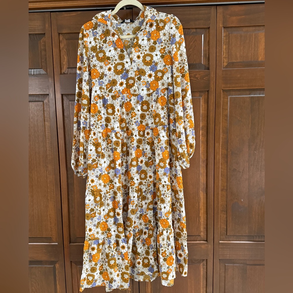 Elegant Floral Long Sleeve Dress in Orange and Brown